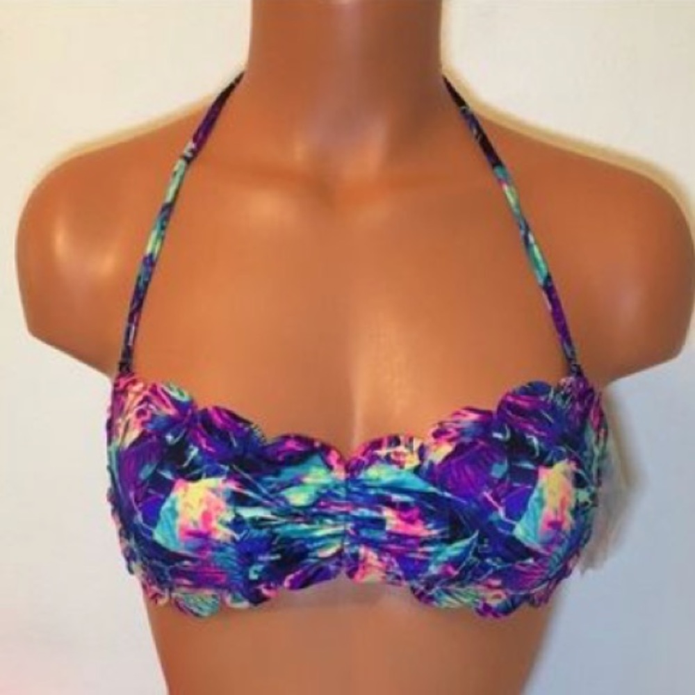PINK Victoria’s Secret Scalloped Bandeau Swim top